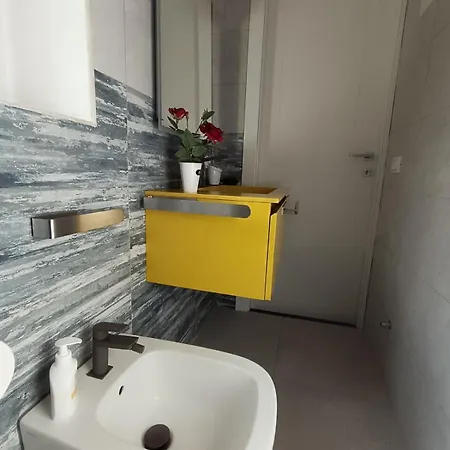 Lägenhet Ruffoli-home A 300 M Dal Mare *